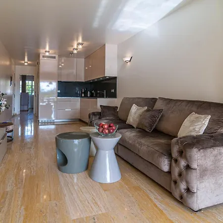 Luxurious In Residencial Mango! Appartement